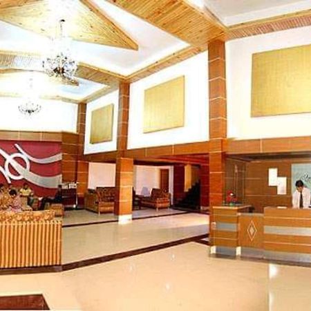 Hotel The Royal Grand, Manali à Jagatsukh Extérieur photo
